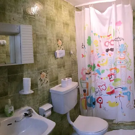 Rum i privatbostad Central Homestay *